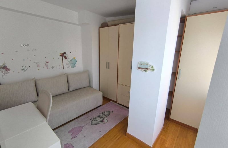 Location d’un appartement de 3 pièces, 58 m², centre-ville, Belgrade, Serbie